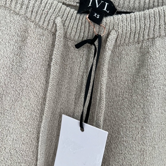 IVL Low Rise Knit Boucle Drawstring Shorts In Taupe - Picture 3 of 5